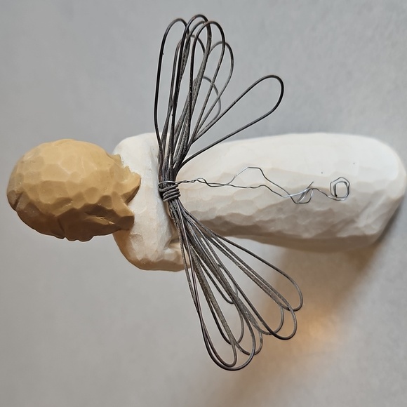 Willow Tree Angel Of Remembrance - Picture 2 of 6